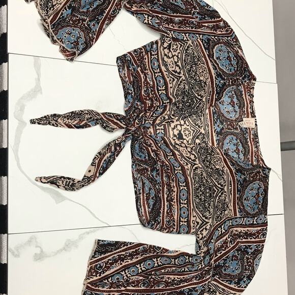 RAGA bell sleeved boho crop tie top - Picture 7 of 7